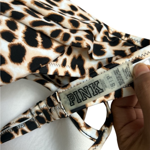 Leopard Print Backless tie up Bikini Top - Picture 2 of 3